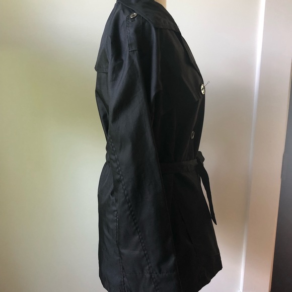 Capelli LightweightTrench Coat - Picture 2 of 6